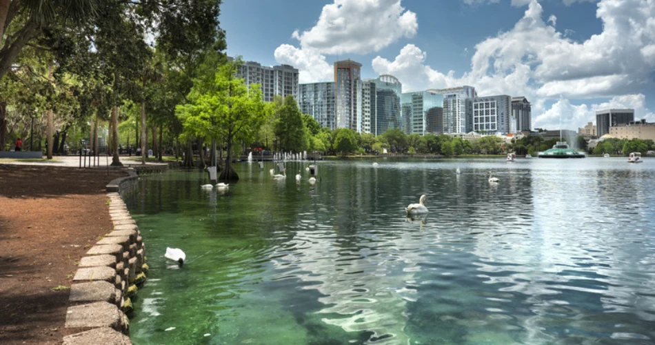 Guía de Viaje de Orlando. Las Mejores Atracciones, Comida y Experiencias en Orlando, FL