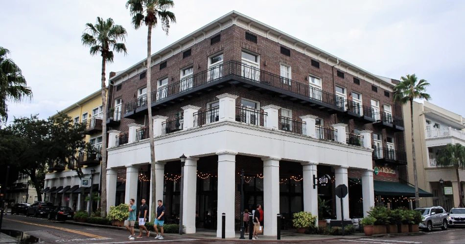 Guía de Viaje de Orlando. Las Mejores Atracciones, Comida y Experiencias en Orlando, FL